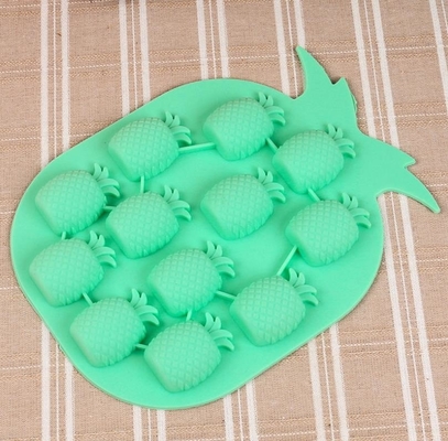 I vassoi a 2 pollici impressionanti Bpa del cubetto di ghiaccio della novità liberano il materiale non tossico riutilizzabile