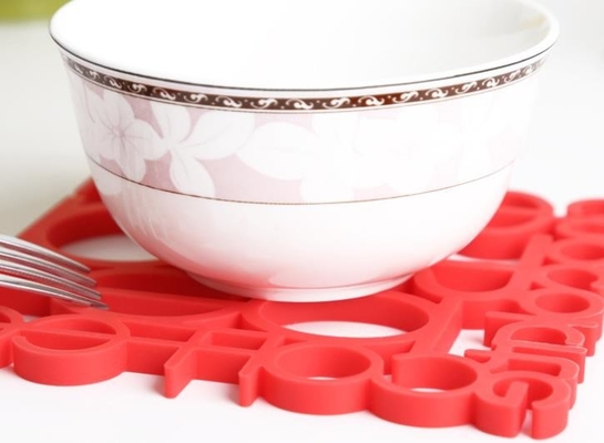 La cavità numera i prodotti della cucina del silicone, forma del quadrato della piastrina di Placemat del silicone