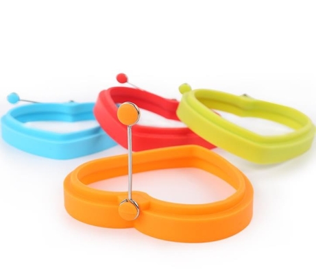 La cucina del silicone del cuore foggia lo sguardo sveglio BPA libero per la prima colazione dei bambini del bambino