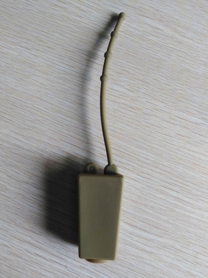 Portabottiglia nera del silicone di colore 29ML con la bottiglia dei pp per il prodotto disinfettante della mano